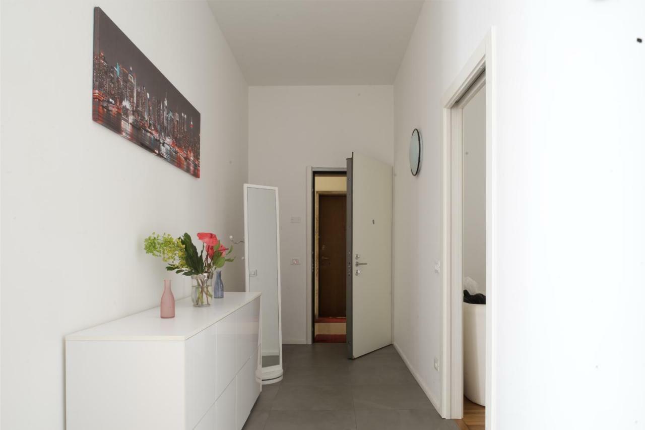 Exclusive 3 Bedrooms Near Duomo Milano